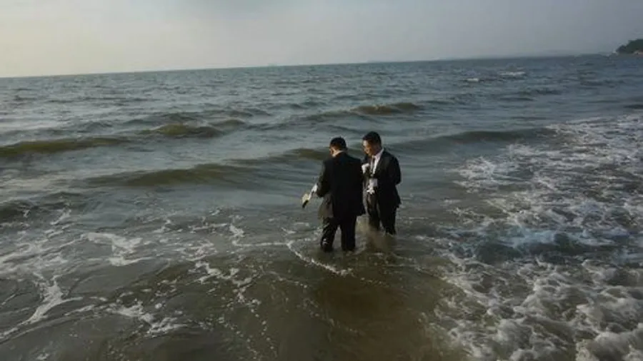 Image 0