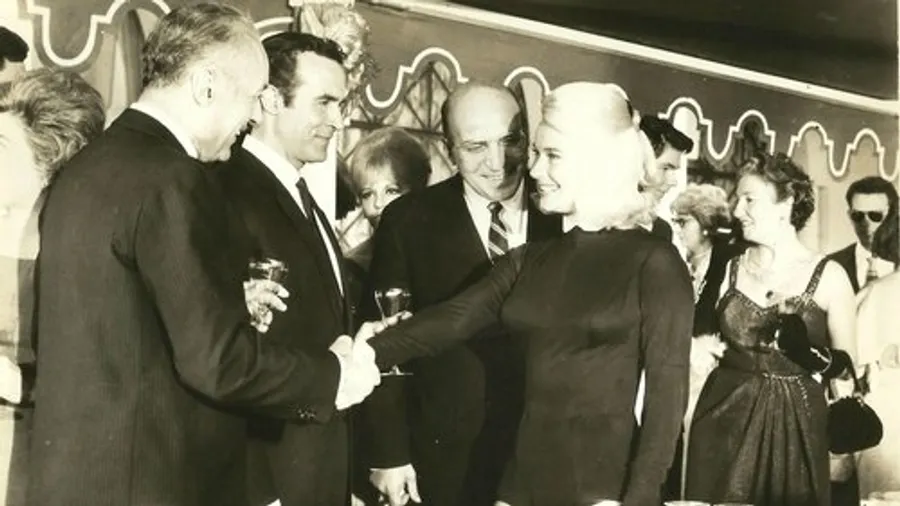 Медиа изображение