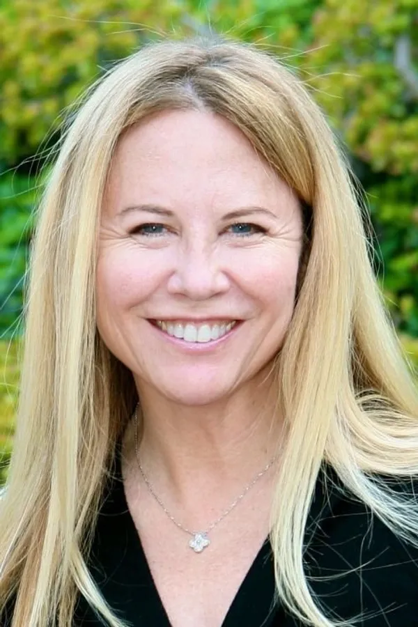 Аватар персоны Allegra Clegg