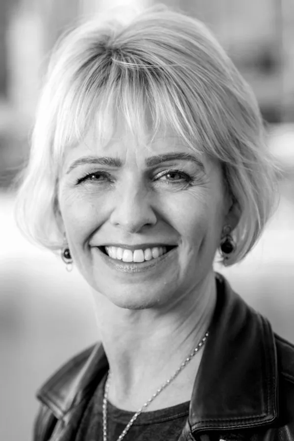 Аватар персоны Cat Lewis