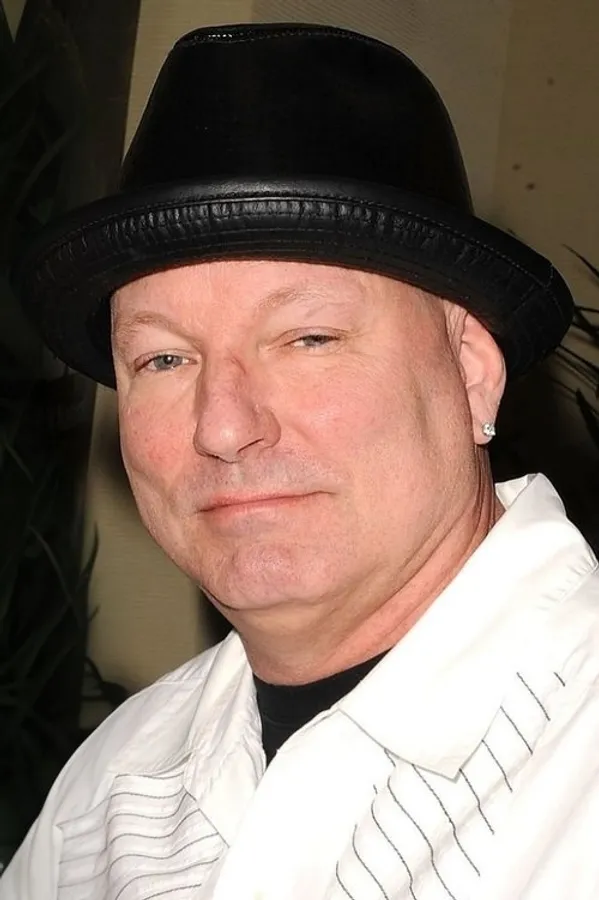 Аватар персоны Charles H. Eglee