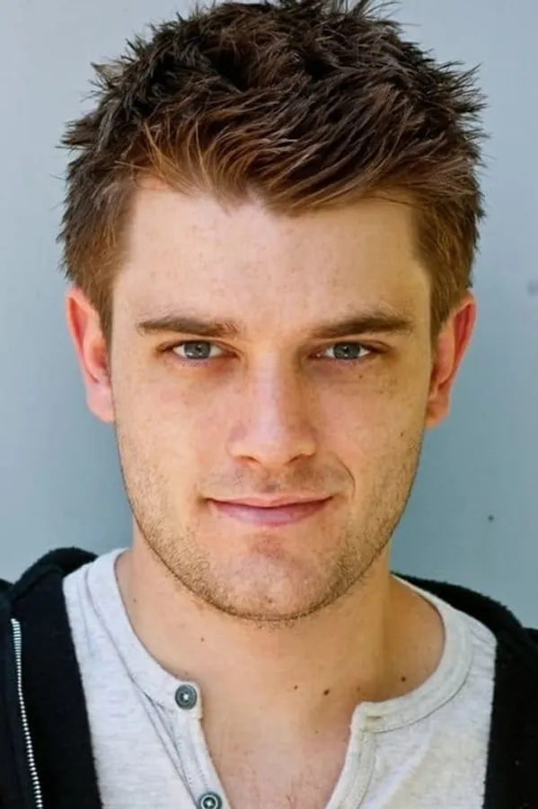 Аватар персоны Chase Williamson