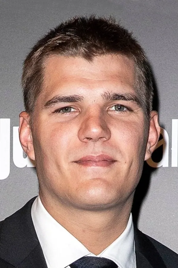 Аватар персоны Chris Zylka