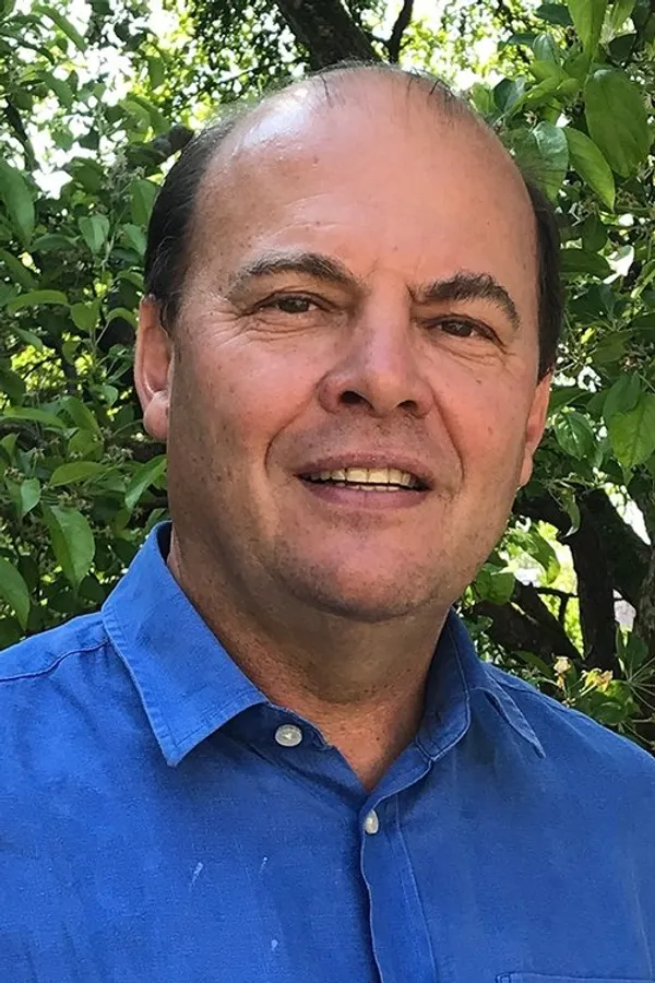 Аватар персоны Christopher Hall