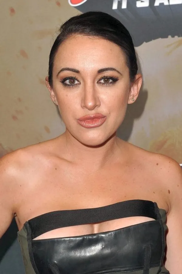 Аватар персоны Devanny Pinn