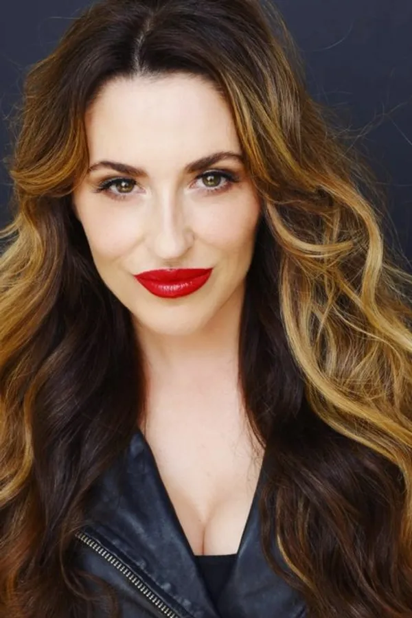 Аватар персоны Elle Newlands