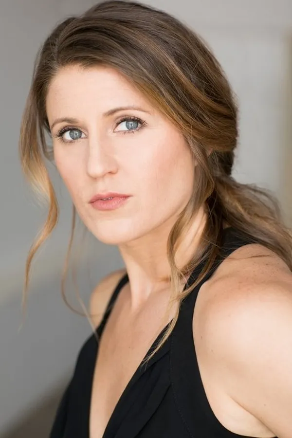 Аватар персоны Elle Shaw