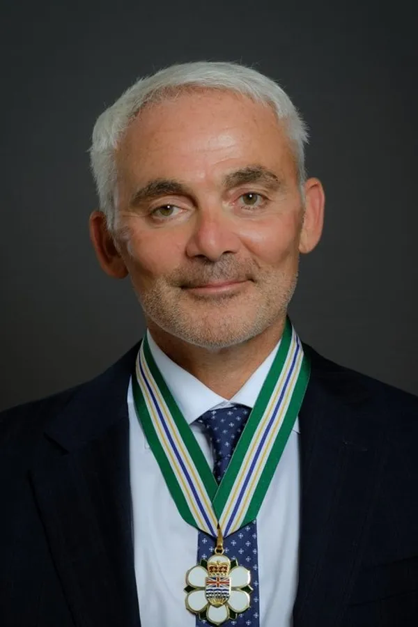 Аватар персоны Frank Giustra