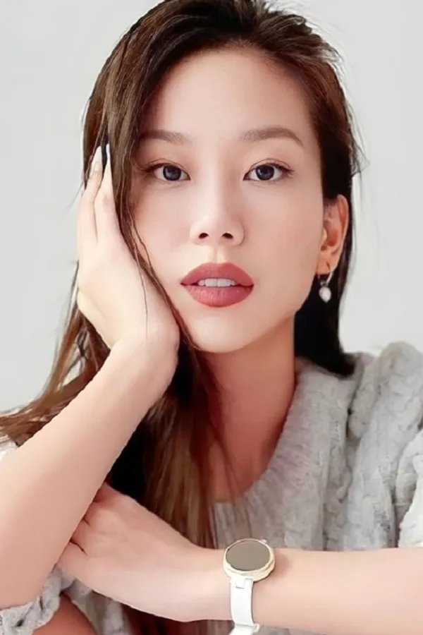 Аватар персоны Iris Lee