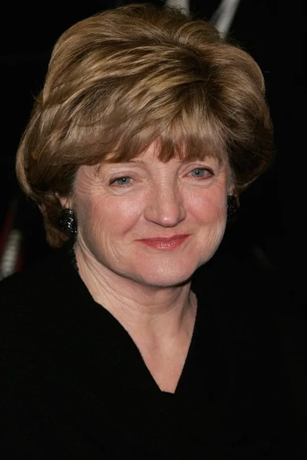 Аватар персоны Julia McKenzie