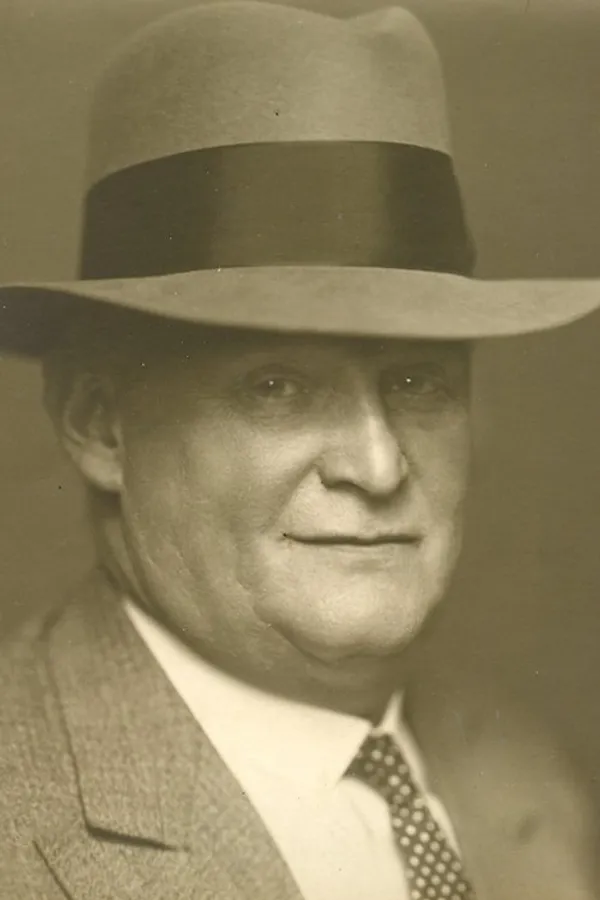 Аватар персоны Julius Urgiss