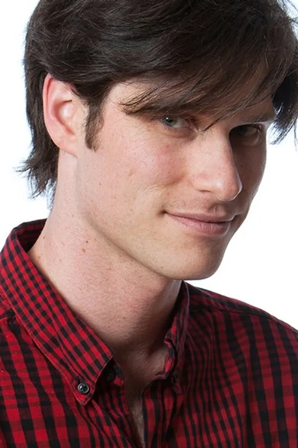 Аватар персоны Kyle Molzan