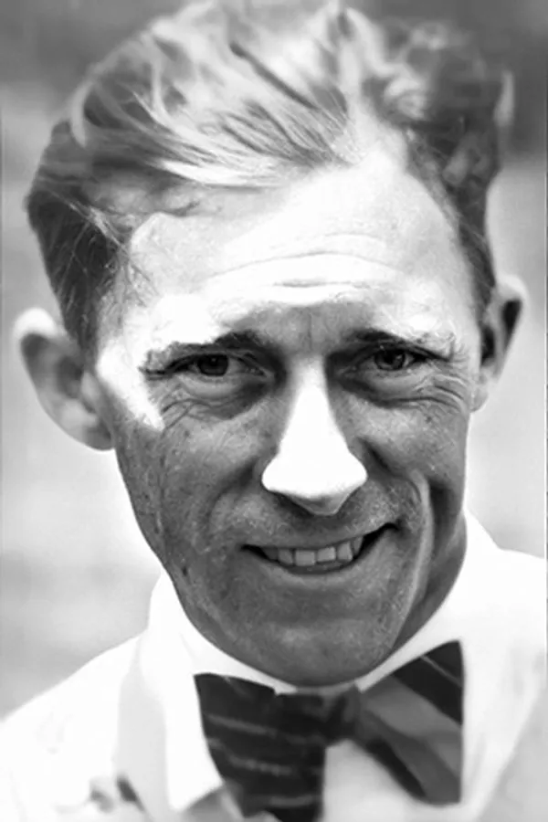 Аватар персоны Lewis R. Foster