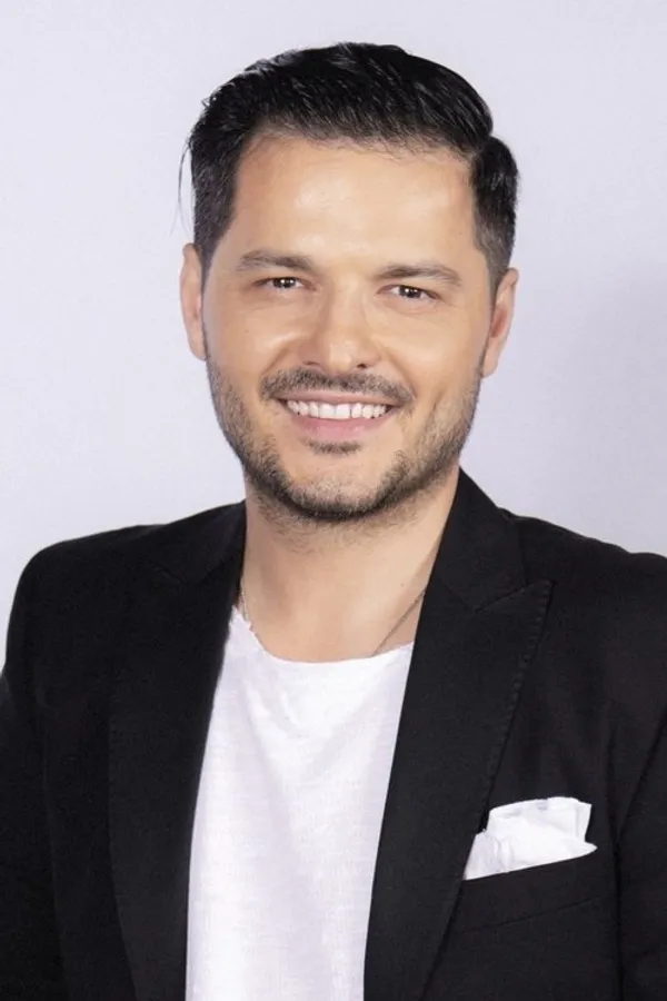 Аватар персоны Liviu Vârciu