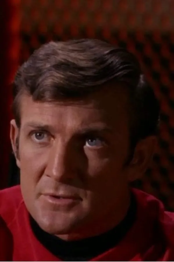 Аватар персоны Louie Elias