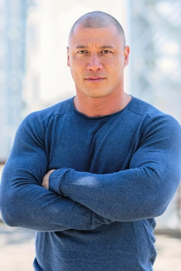 Аватар персоны Myles Humphus