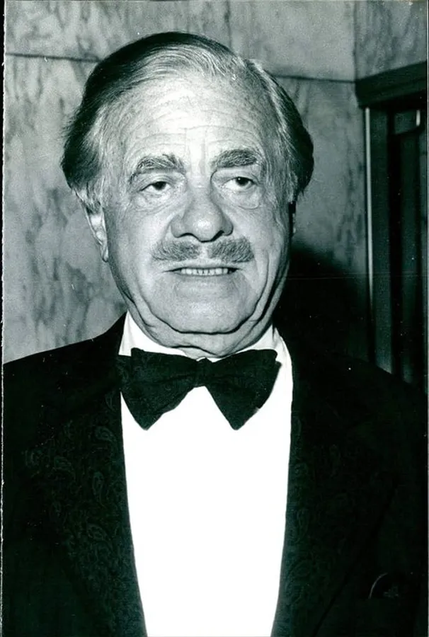 Аватар персоны Nat Cohen