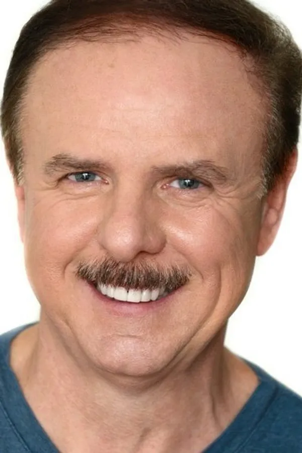 Аватар персоны Rob Joseph Leonard