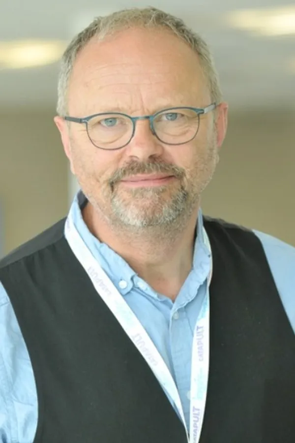 Аватар персоны Robert Llewellyn