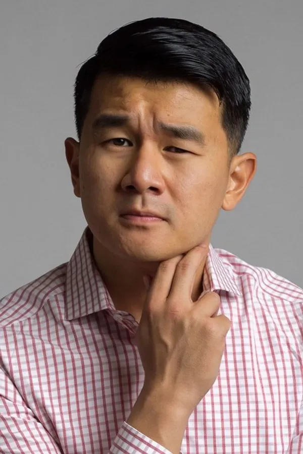 Аватар персоны Ronny Chieng