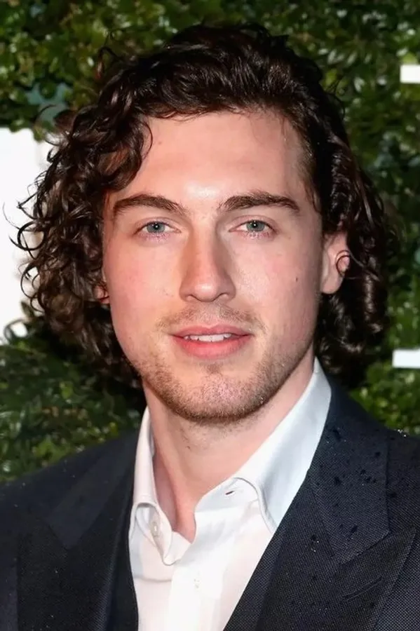 Аватар персоны Rory Fleck-Byrne