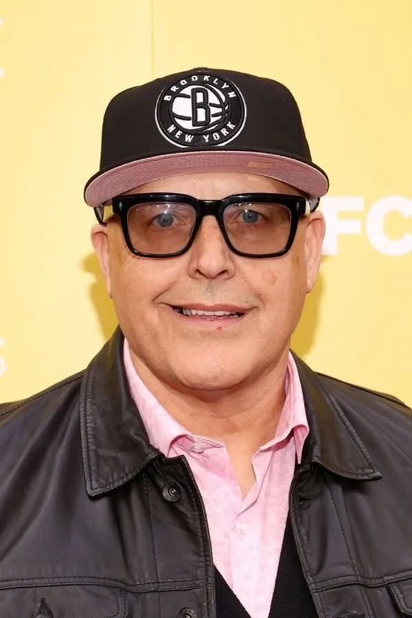 Аватар персоны Sam Maydew