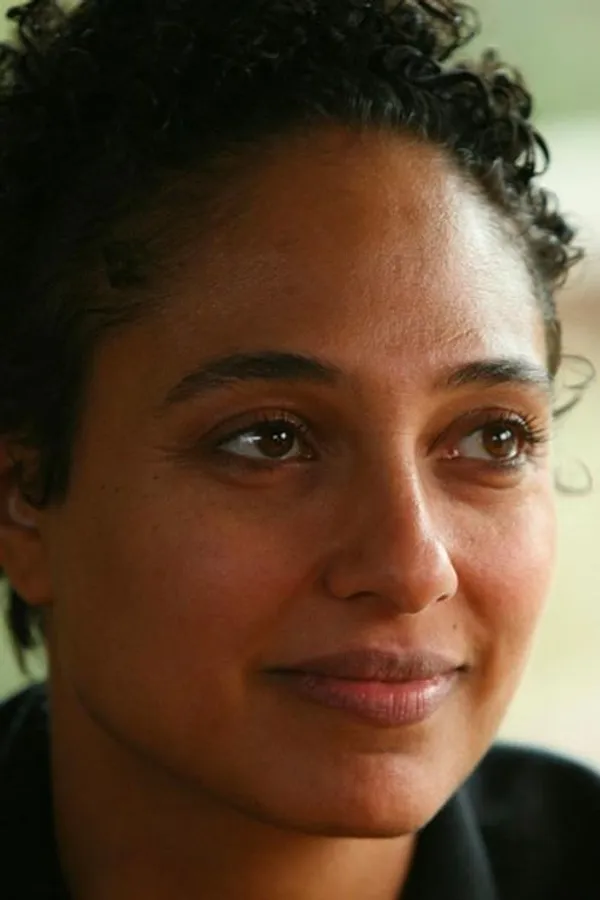 Аватар персоны Shola Lynch