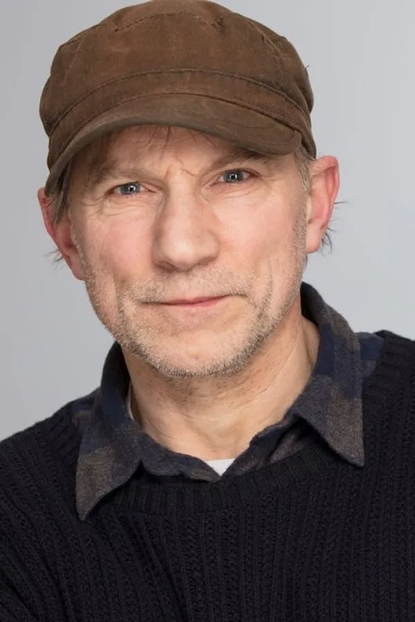 Аватар персоны Simon McBurney