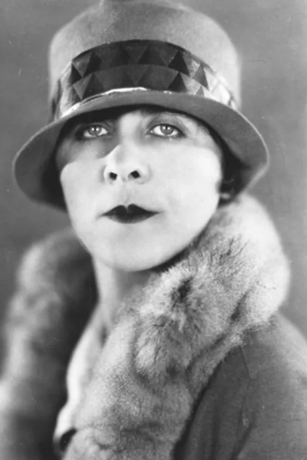 Аватар персоны Sonya Levien