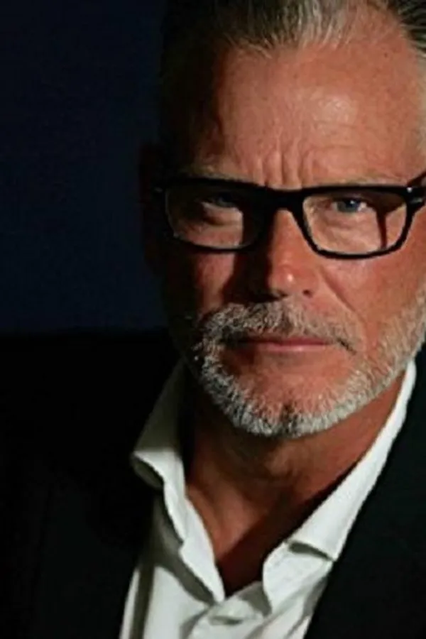 Аватар персоны Stephen Brown