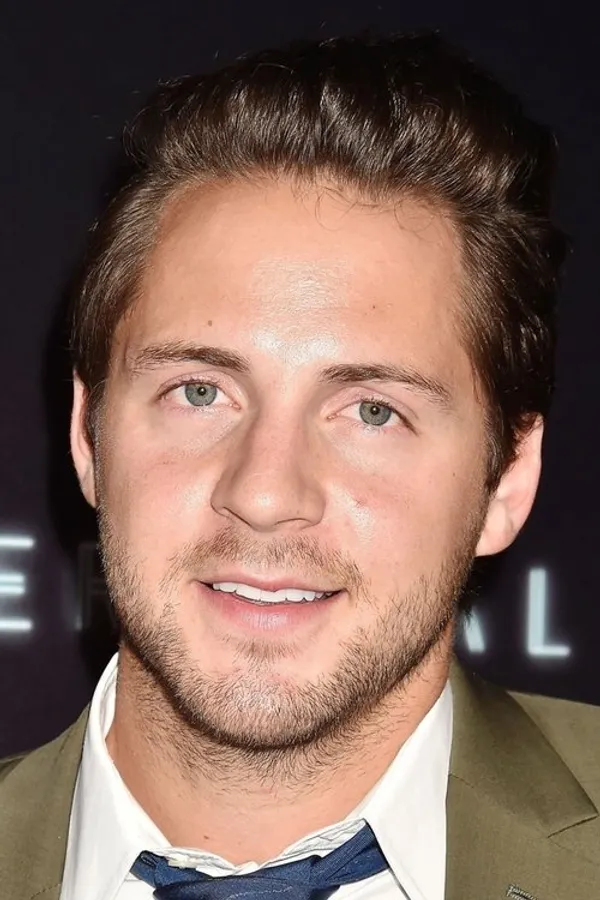 Аватар персоны Tom Ackerley