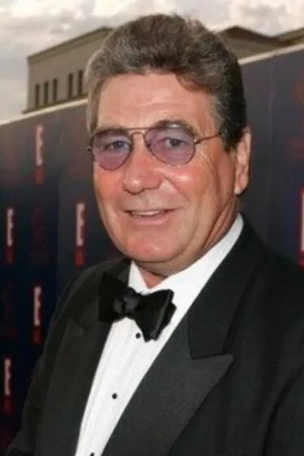 Аватар персоны Vic Armstrong