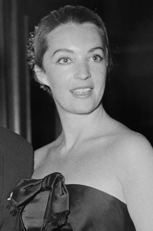 Аватар персоны Yolande Turner